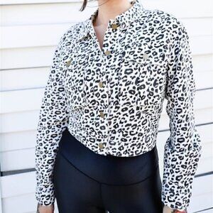 White & Black Cotton Leopard Print Cropped Denim J